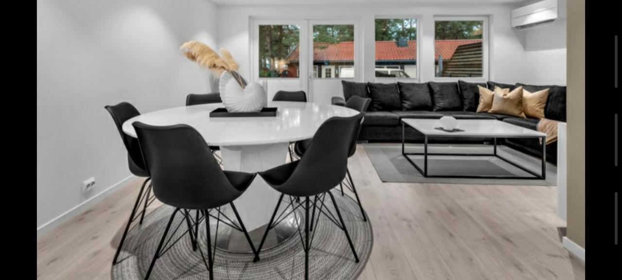 Hytte Med 4 Soverom Kristiansand Exterior photo